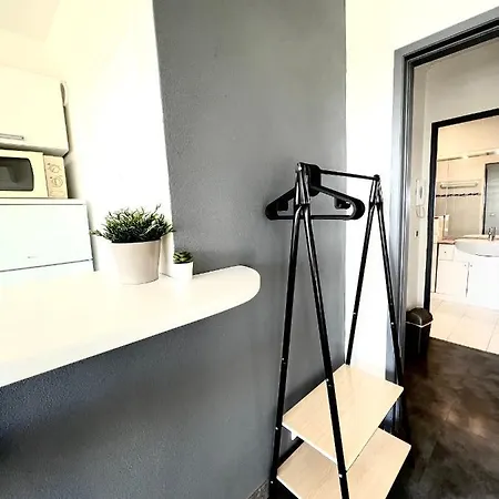 Apartament Le View, Climatise Vue Panoramique, Parking Gratuit, Wifi Mentona