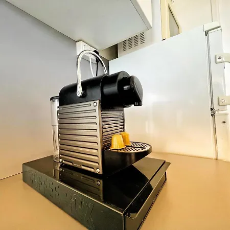 Apartment Le View, Climatise Vue Panoramique, Parking Gratuit, Wifi Menton